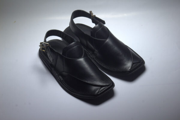 Black Zardari-Peshaweri Chappal