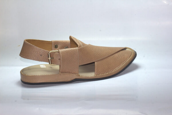 Beige Gogo-Peshaweri Chappal