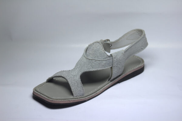 Suede Simple Panjedara-Peshawari Chappal